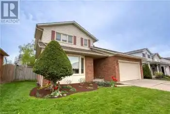 37 COLE FARM Boulevard, St. Catharines, Ontario L2N7E2, 4 Bedrooms Bedrooms, ,3 BathroomsBathrooms,All Houses,For Sale,COLE FARM,40637159