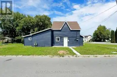 26 Metcalfe Street Quinte West Ontario K8V4C7