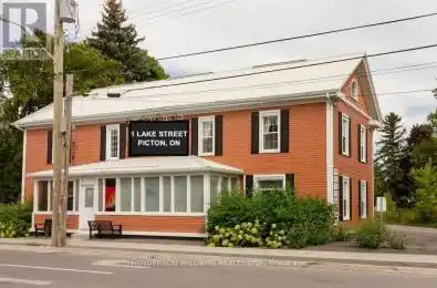 1 Lake Street Unit# 1A Prince Edward County (Picton) Ontario K0K2T0