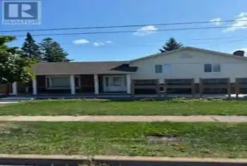 602 Vine Street, St. Catharines, Ontario L2M3V5, 6 Bedrooms Bedrooms, ,3 BathroomsBathrooms,All Houses,For Rent,Vine,X9272333