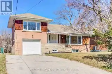 26 Crescent Toronto Ontario M2R1A5