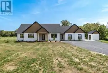 184 County Rd 16, Prince Edward County (South Marysburgh), Ontario K0K2P0, 3 Bedrooms Bedrooms, ,3 BathroomsBathrooms,All Houses,For Sale,County Rd 16,X9282350