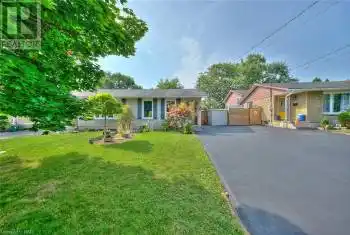 86 GREEN MAPLE Drive, St. Catharines, Ontario L2P3P5, 5 Bedrooms Bedrooms, ,2 BathroomsBathrooms,All Houses,For Sale,GREEN MAPLE,40627573