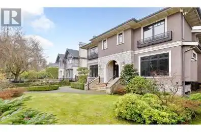 5826 ANGUS Drive Vancouver British Columbia V6M3N8