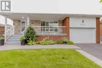 3320 Morningstar Drive, Mississauga (Malton), Ontario L4T1X7, 4 Bedrooms Bedrooms, ,3 BathroomsBathrooms,All Houses,For Sale,Morningstar,W9285174