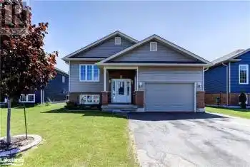 9 GEORGE Avenue, Wasaga Beach, Ontario L9Z2X9, 2 Bedrooms Bedrooms, ,2 BathroomsBathrooms,All Houses,For Sale,GEORGE,40640024