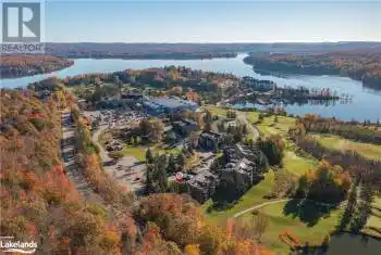 1235 DEERHURST Drive Unit# 55-207, Huntsville, Ontario P1H2E8, 1 Bedroom Bedrooms, ,1 BathroomBathrooms,Condo,For Sale,DEERHURST,40640492