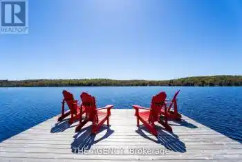 121 North Deer Lake, Huntsville, Ontario P0B1L0, 4 Bedrooms Bedrooms, ,2 BathroomsBathrooms,All Houses,For Sale,North Deer Lake,X9295883