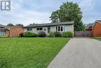 166 Oakwood Dr, Thames Centre, Ontario N0L 1G3, 3 Bedrooms Bedrooms, 7 Rooms Rooms,1 BathroomBathrooms,All Houses,Sold,Oakwood,X9294998