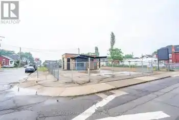 373 Wentworth Street, Hamilton (Industrial Sector), Ontario L8L5W5, ,1 BathroomBathrooms,Commercial,For Rent,Wentworth,X8371158