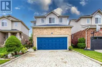 182 Crescent Kitchener Ontario N2N3N4