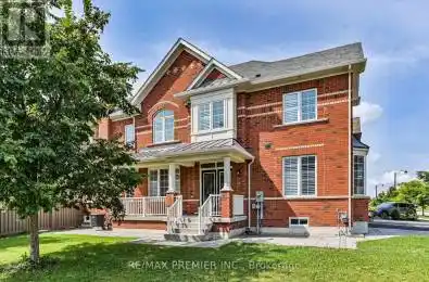 31 Crescent Vaughan (Kleinburg) Ontario L4H4H2