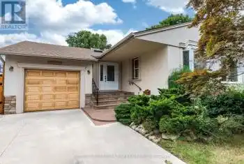 1842 Christopher Road, Mississauga (Clarkson), Ontario L5J2K8, 5 Bedrooms Bedrooms, ,2 BathroomsBathrooms,All Houses,For Sale,Christopher,W9298544