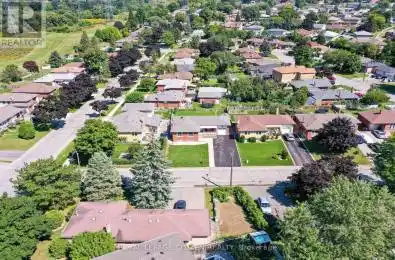 34 Court Toronto (Humbermede) Ontario M9M2W4