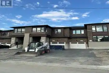 40 Mountainside Crescent, Whitby (Rolling Acres), Ontario L1R0P4, 4 Bedrooms Bedrooms, ,3 BathroomsBathrooms,All Houses,For Rent,Mountainside,E9299382