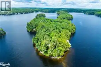 ISLAND MEDA Island, Muskoka Lakes, Ontario P0B1J0, ,Commercial,For Sale,ISLAND MEDA,40642283