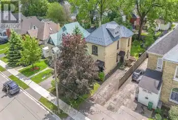 25 Locust Street, St. Thomas, Ontario N5R2C2, 3 Bedrooms Bedrooms, ,2 BathroomsBathrooms,All Houses,For Sale,Locust,X9301437