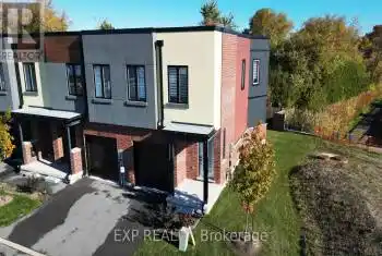 1465 Station Street Unit# 31, Pelham (Fonthill), Ontario L0S1E3, 2 Bedrooms Bedrooms, ,3 BathroomsBathrooms,All Houses,For Sale,Station,X9301989