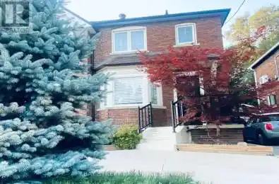 766 Avenue Toronto (Leaside) Ontario M4G2K7