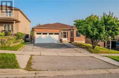 102 Drive Guelph Ontario N1K1Y7