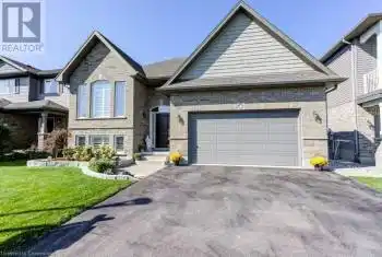 54 HALLIDAY Drive, Tavistock, Ontario N0B2R0, 4 Bedrooms Bedrooms, ,3 BathroomsBathrooms,All Houses,For Sale,HALLIDAY,40634867