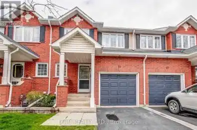 2880 Headon Forest Drive Unit# 11 Burlington (Headon) Ontario L7M4H2