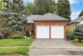 51 Emms Drive, Barrie (Holly), Ontario L4N8H3, 4 Bedrooms Bedrooms, ,2 BathroomsBathrooms,All Houses,For Sale,Emms,S9303235