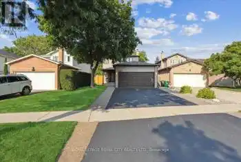 6225 Miller's Grove, Mississauga (Meadowvale), Ontario L5N3C6, 4 Bedrooms Bedrooms, ,4 BathroomsBathrooms,All Houses,For Sale,Miller's,W9302819