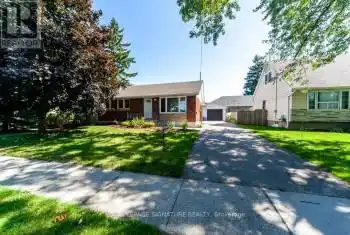 194 Louise Street, Stratford (22 - Stratford), Ontario N5A2E7, 3 Bedrooms Bedrooms, ,2 BathroomsBathrooms,All Houses,For Sale,Louise,X9304386