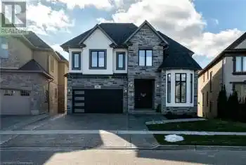 46 PAIGE Street, Kitchener, Ontario N2K4P5, 7 Bedrooms Bedrooms, ,6 BathroomsBathrooms,All Houses,For Sale,PAIGE,40642512