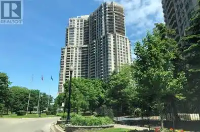 25 Circle Unit 1525 Mississauga (Hurontario) Ontario L5R4B1