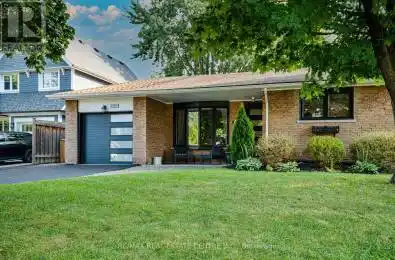 2221 Drive Oakville (Bronte East) Ontario L6L2T4