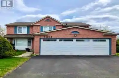 1331 Square Pickering (Liverpool) Ontario L1V5S8