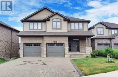 161 Court Waterloo Ontario N2V0E1