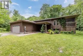 7871 Pineridge Road, Severn (Washago), Ontario L0K2B0, 4 Bedrooms Bedrooms, ,3 BathroomsBathrooms,All Houses,For Sale,Pineridge,S9309862