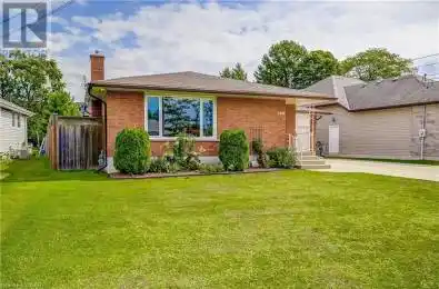 5304 Avenue Niagara Falls Ontario L2H1M9