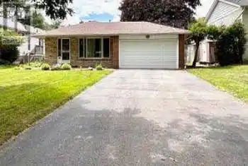 9 Southdale Drive, Markham (Bullock), Ontario L3P1J6, 3 Bedrooms Bedrooms, ,3 BathroomsBathrooms,All Houses,For Rent,Southdale,N9311313