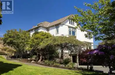 454 Avenue Oak Bay British Columbia V8S5C5