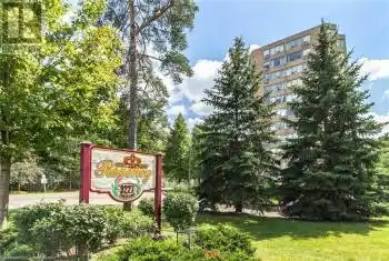 3227 KING Street Unit# 1010, Kitchener, Ontario N2A3Z9, 2 Bedrooms Bedrooms, ,2 BathroomsBathrooms,Condo,For Sale,KING,40645411