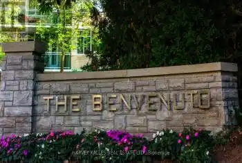 1 Benvenuto Place Unit# 123, Toronto (Casa Loma), Ontario M4V2L1, 3 Bedrooms Bedrooms, ,3 BathroomsBathrooms,Condo,For Sale,Benvenuto,C9333189