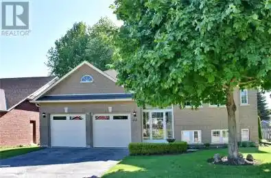 52 Crescent Wasaga Beach Ontario L9Z1P4