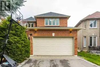 31 Glenbury Drive, Vaughan (Brownridge), Ontario L4J7X5, 5 Bedrooms Bedrooms, ,4 BathroomsBathrooms,All Houses,For Sale,Glenbury,N9343566