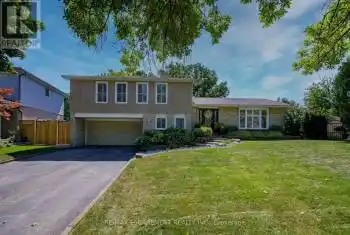 2482 Waterford Street, Oakville (Bronte West), Ontario L6L5E6, 4 Bedrooms Bedrooms, ,3 BathroomsBathrooms,All Houses,For Sale,Waterford,W9344519