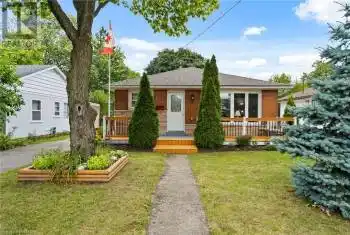 186 GLENWOOD Avenue, Port Colborne, Ontario L3K5N1, 3 Bedrooms Bedrooms, ,1 BathroomBathrooms,All Houses,For Sale,GLENWOOD,40644957