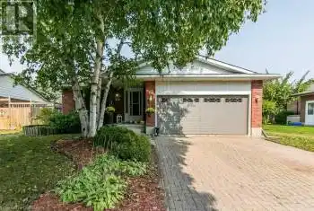 474 REDFOX Road, Waterloo, Ontario N2K2T1, 4 Bedrooms Bedrooms, ,2 BathroomsBathrooms,All Houses,For Sale,REDFOX,40645715