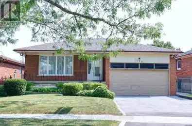 746 Drive Mississauga (Applewood) Ontario L4Y2R8