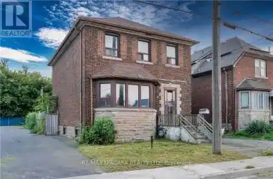 36 Street Hamilton (Central) Ontario L8L4E3