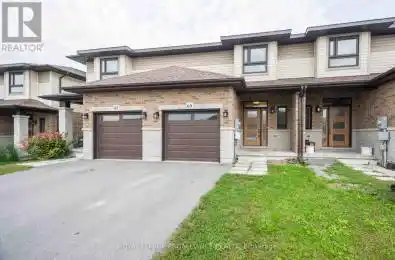 69 Ledgerock Court Belleville Ontario K8R0A1