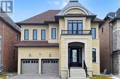 128 Circle Aurora (Bayview Southeast) Ontario L4G3X3