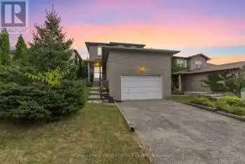 9 CARR Dr, Barrie, Ontario L4N 6N3, 3 Bedrooms Bedrooms, 7 Rooms Rooms,3 BathroomsBathrooms,All Houses,Sold,CARR,S9347151